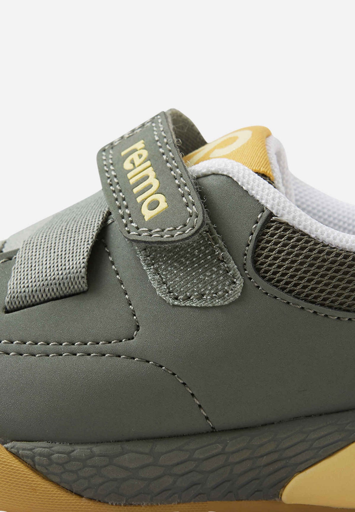 Toddlers' sneakers Kiirus